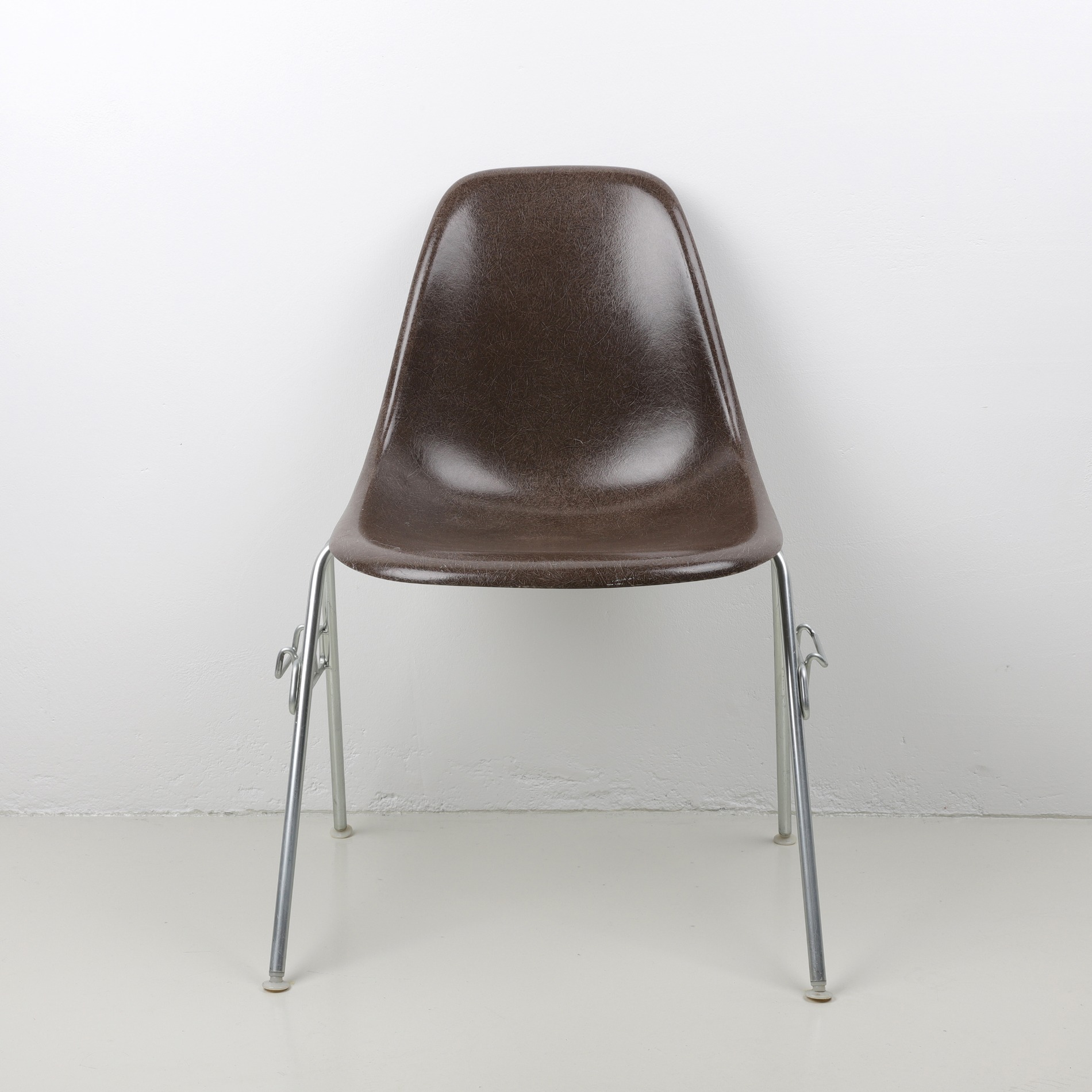 [임스체어] Eames Fiberglass Side Chair(DSS) - Seal brown