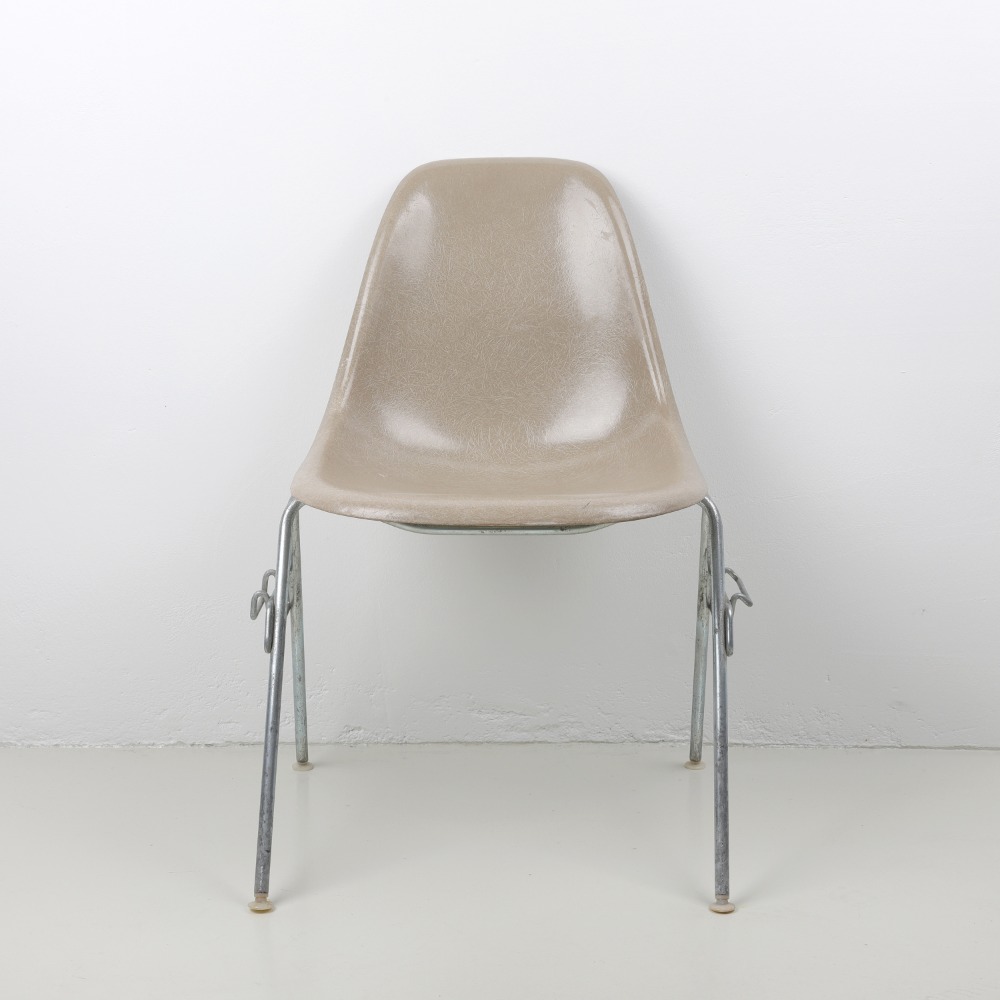 [임스체어] Eames Fiberglass Side Chair(DSS) - Greige